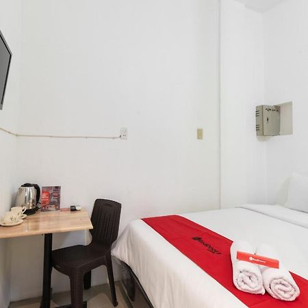 Reddoorz Near Sun Plaza Medan 2 Hotell Exteriör bild